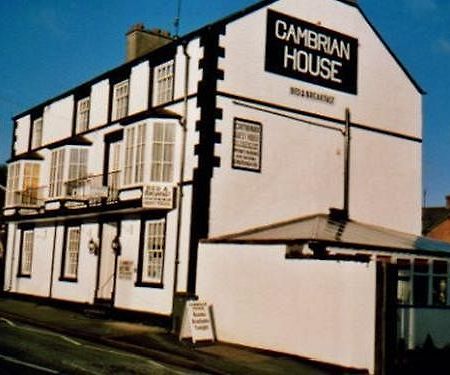 Bed and Breakfast Cambrian House Llangollen Exterior foto